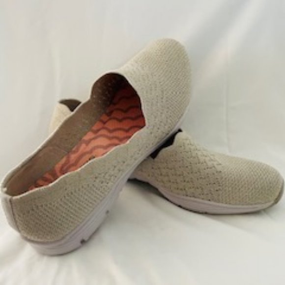 Skechers Classic Fit Memory Foam Air Cooled Summer Slip on Shoes Size 11 - Picture 6 of 6